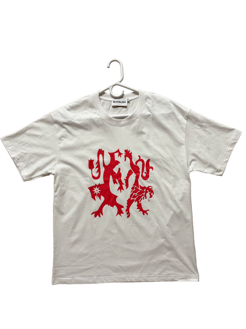 Griffin tee